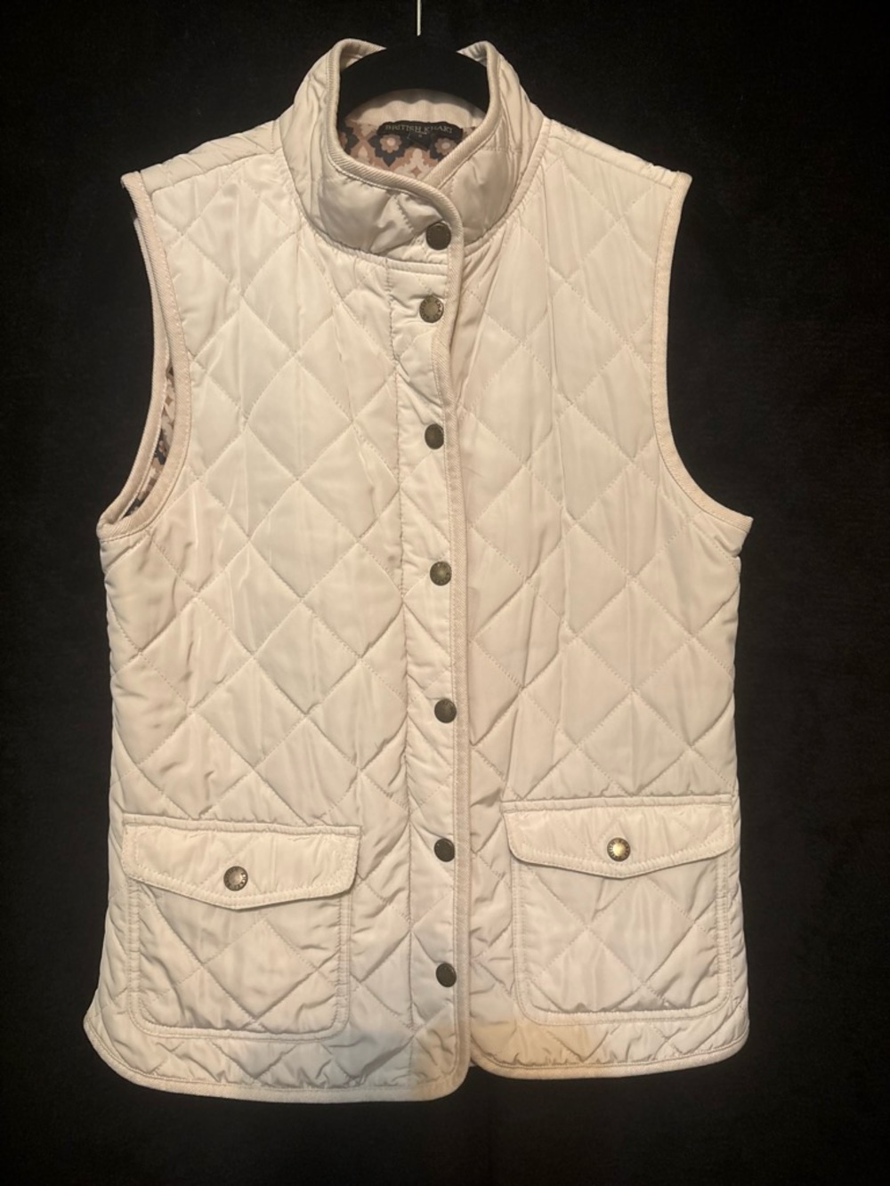 British Khaki Quilted Vest Small Cream Floral Lining Preppy Equestrian EUC Chic